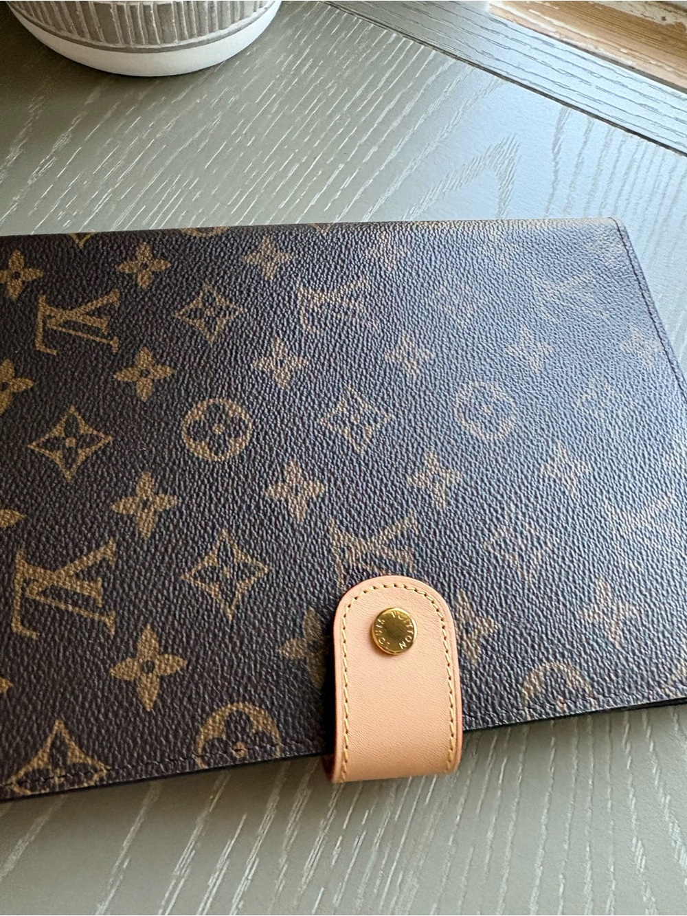 FaSHION Agenda Notebook Monogram Canvas Tablet Case with Tan Snap - Picture 4 of 10